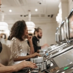 Игровые автоматы онлайн - честная правда о рисках и механизмах